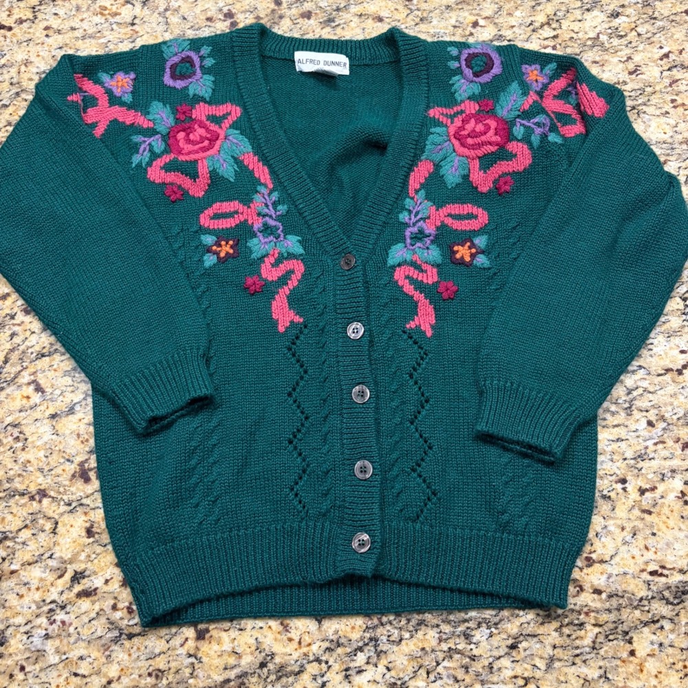 Alfred Dunner Vintage Green Floral Embroidered Cardigan Sweater Wool Blend Small